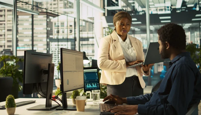 manager-office-ensuring-worker